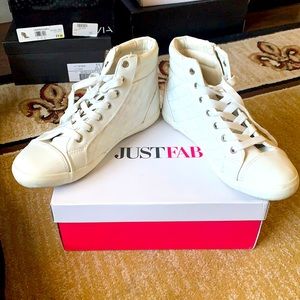 JustFab - White Sneaker